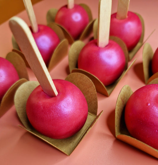 Big fondant "Pomme d'amour"