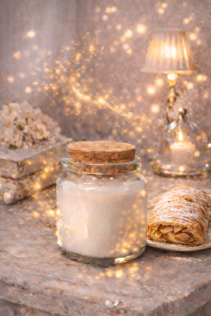 🕯️ Bougie parfumée classique - Strudel aux pommes